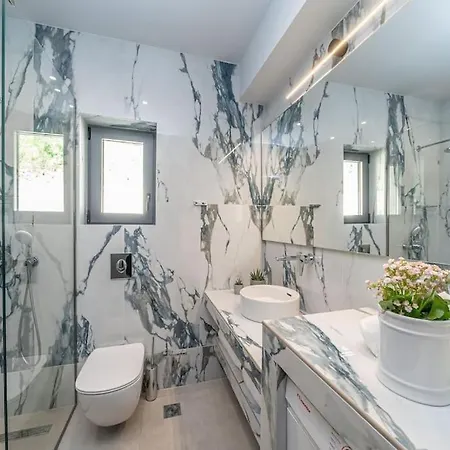 Villa Luxury Gjovana's 1 *