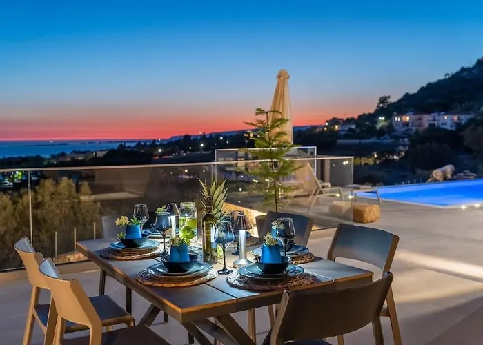 Luxury Gjovana's 1 Villa Svoronata